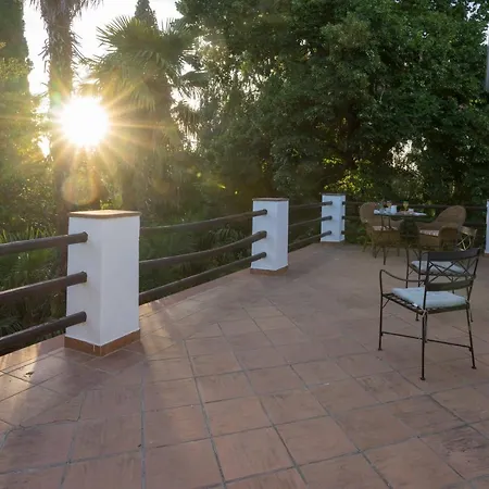 Casa rural Aguas Del Con Pista De Pádel Arbuniel