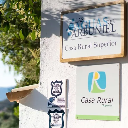 Aguas Del Con Pista De Pádel Casa rural *