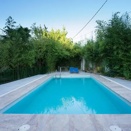 Aguas Del Con Pista De Pádel Casa rural *